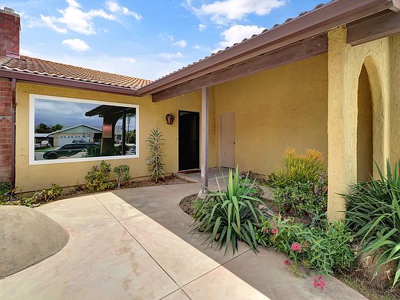 3rd image of 626 Manzanita Dr