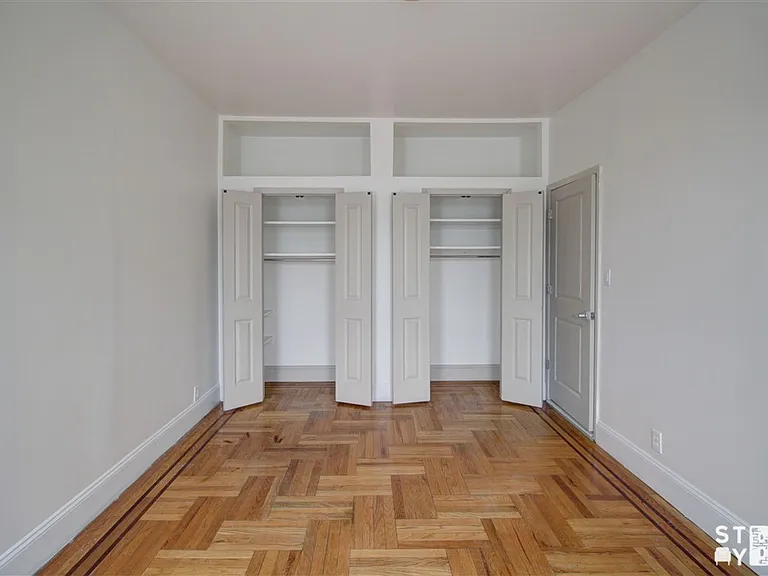 710 Avenue S #D7 — Photo 11