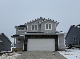 9281 Stillwater Dr, West Des Moines, IA 50266