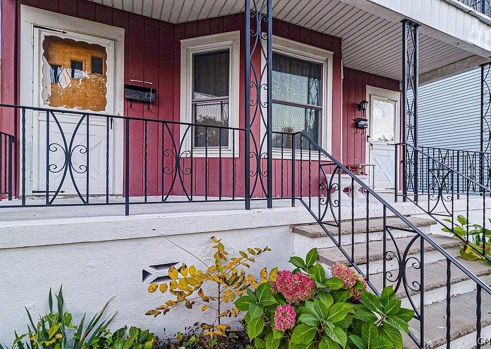 1328 Mary St, Utica, NY 13501 Zillow