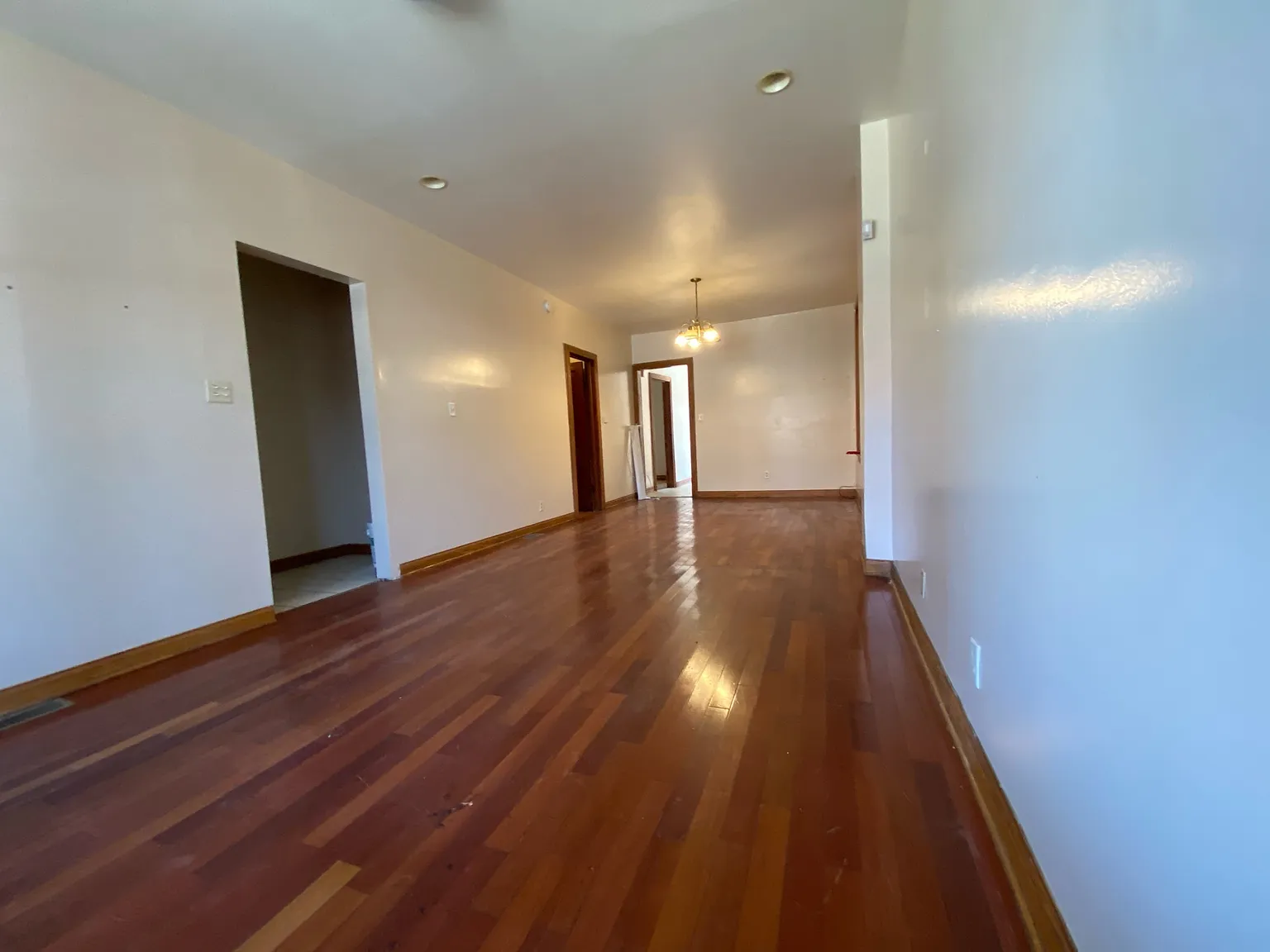 5619 S. WOOD - 2 — Photo 2