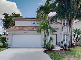 10769 Oak Lake Way, Boca Raton, FL 33498