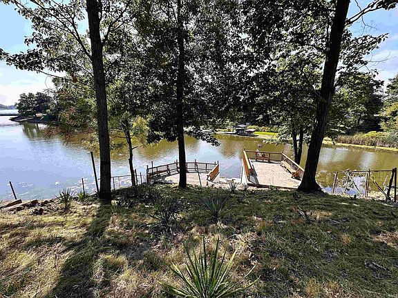2nd image of 4039 N Denver Ct