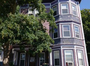 11 Lyon St, Dorchester, MA 02122