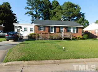 402 W Woodall St, Benson, NC 27504