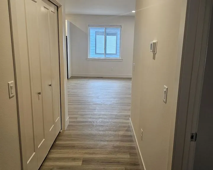 4716 Ravenwood Dr — Photo 9