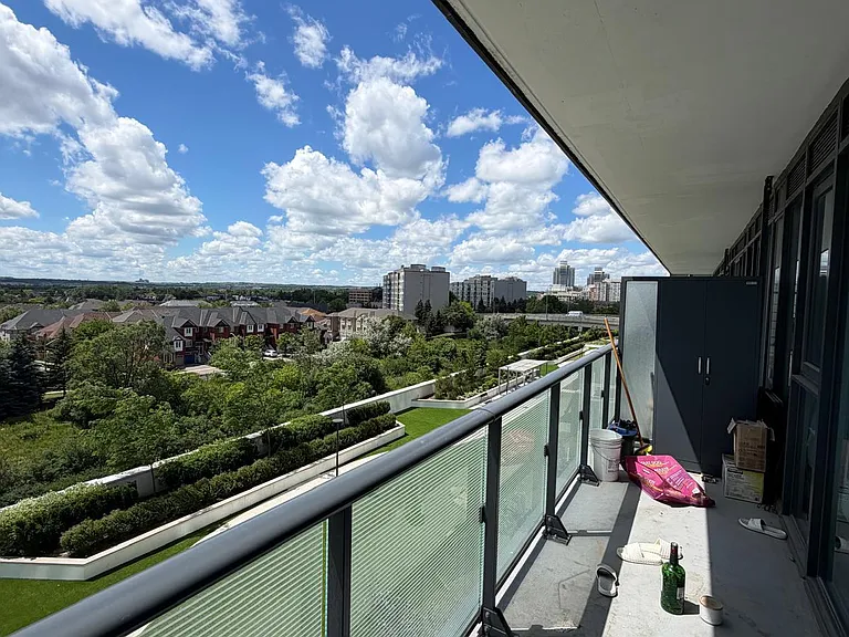 95 Oneida Cres #611 — Photo 10