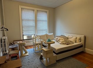 27 Longwood Ave #108, Brookline, MA 02446