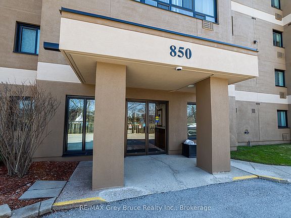5th image of 850 6th St E #502