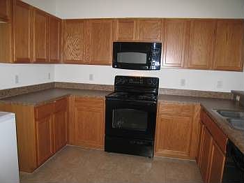 3rd image of 1030 Mandarin Way