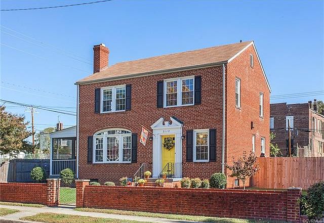 1st image of 2119 Rose Ave