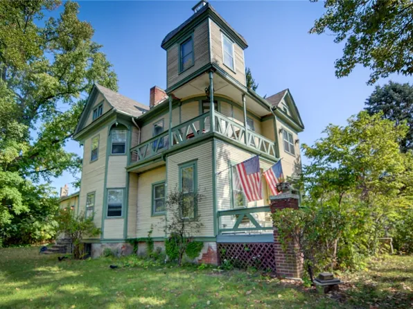 464 W Decatur St, Decatur, IL 62522