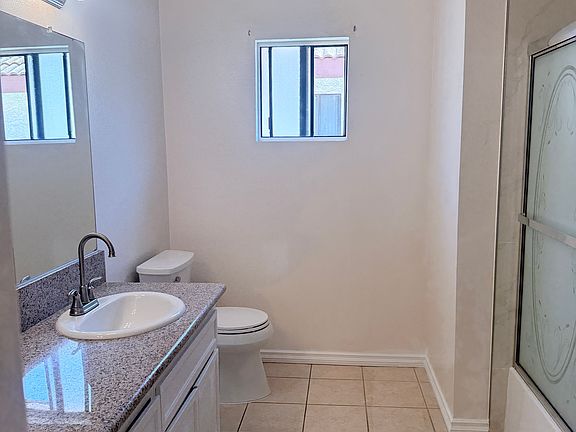 5th image of 511 N McPherrin Ave APT A