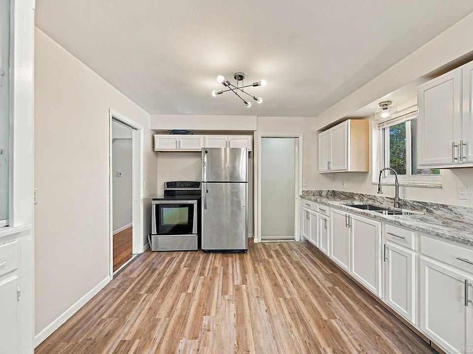 15509 Fielding St, photo 10