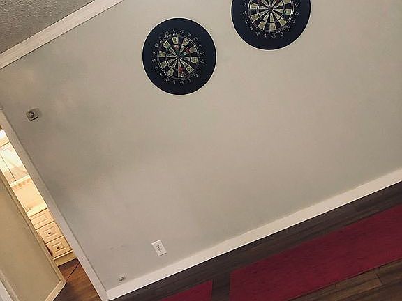 Living room side wall idea