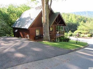 4408 Forest Vista Way, Pigeon Forge, TN 37863