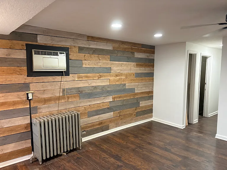 403 Ormsby Ave #1 — Photo 2