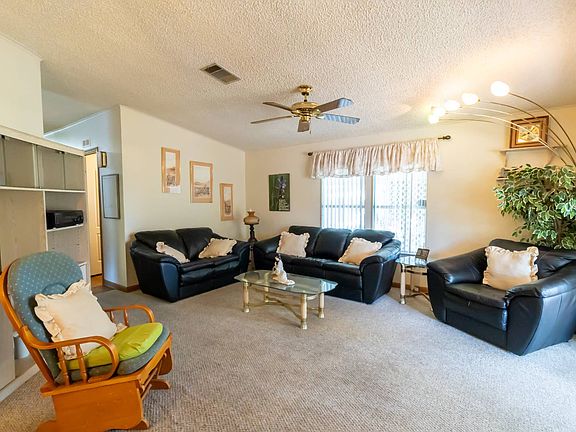 4th image of 142 Glen Este Blvd