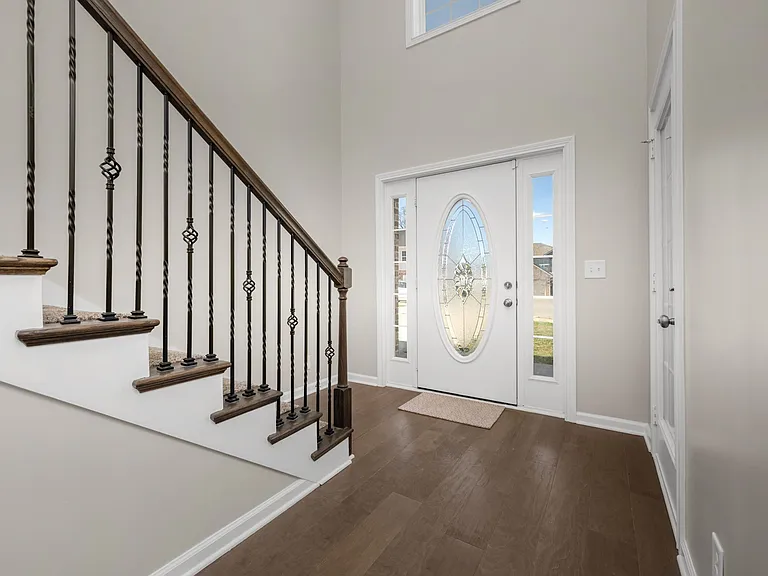 1108 Barnhill Rd — Photo 3