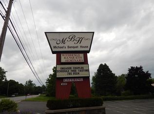 1019 New Loudon Rd, Cohoes, NY 12047