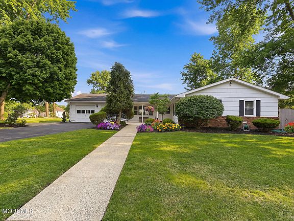 2nd image of 1 Blenheim Road