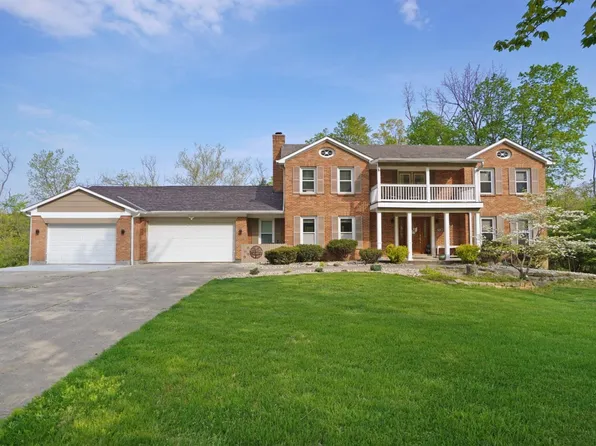 5943 Creekside Dr, Milford, OH 45150