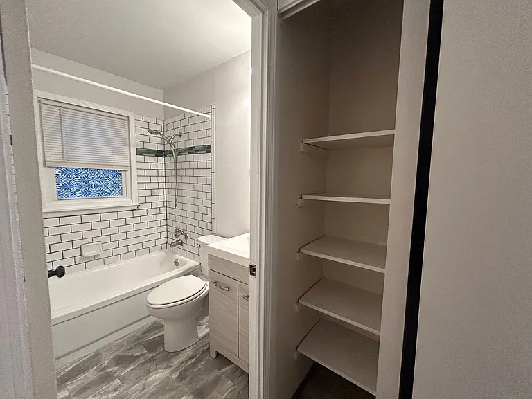 516 Hillview Blvd — Photo 16