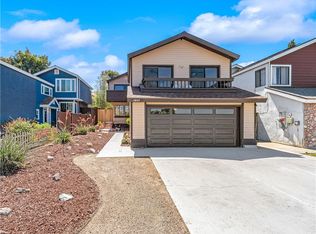 1407 Lakeside Ln, Huntington Beach, CA 92648
