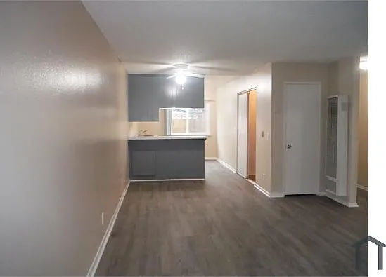 38568 10th St E #2 — Photo 1