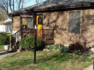 710 N 10th St, Marysville, KS 66508