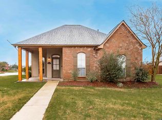 4621 Little Hope Dr, Addis, LA 70710