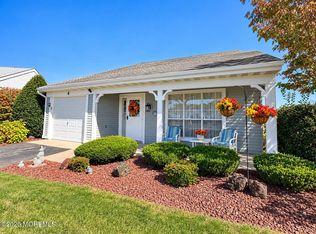 4 Carol Ct, Manchester, NJ 08759