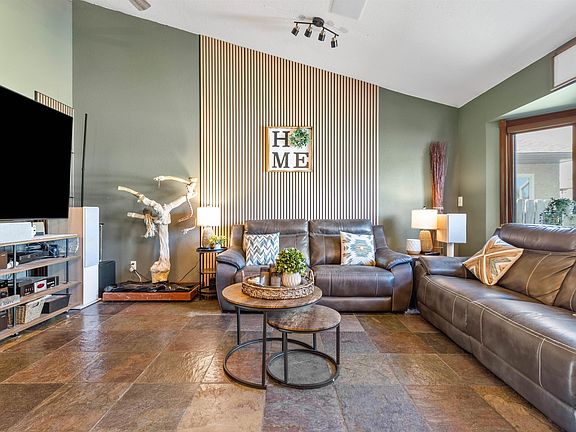 4th image of 5519 42nd St