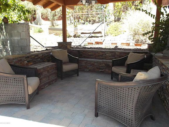 5th image of 9945 Shadow Hills Dr