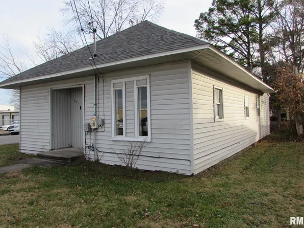 301 W Willow St, Carbondale, IL 62901
