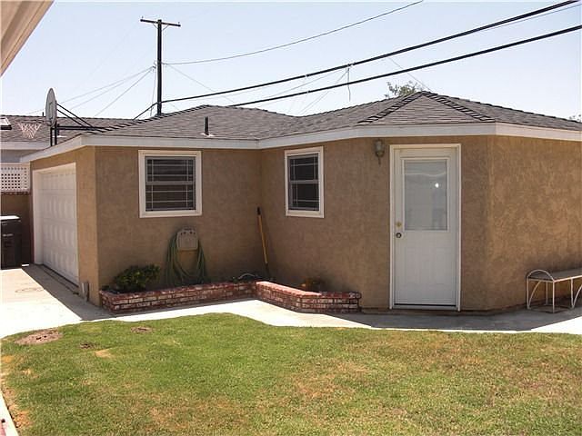 1st image of 3661 Ocana Ave