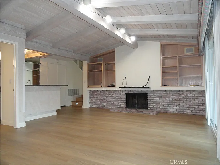 1100 La Senda Dr — Photo 7