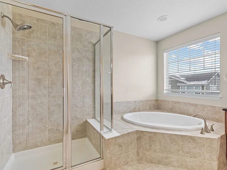 22898 E Saratoga Pl — Photo 33