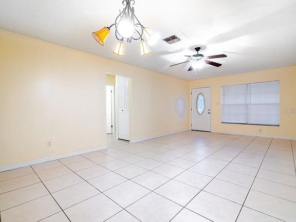 4th image of 538 Pigeon Cir