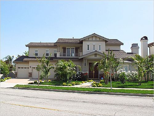 1st image of 128 N Orange Dr