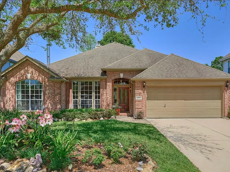 13722 Treebank Ln — Photo 1