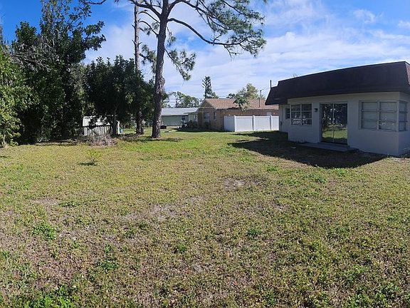 5th image of 20576 Midway Blvd