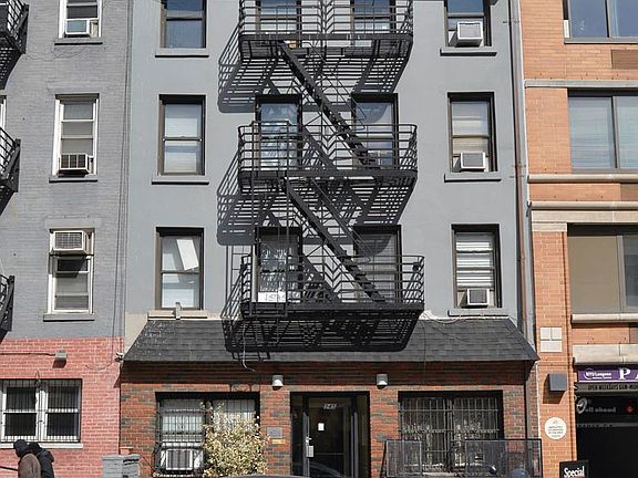 5th image of 345 E 33rd St APT 3C