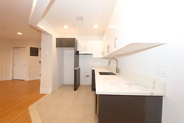 Rented by Corcoran | media 64