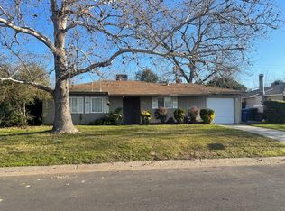 1000 Singingwood Rd, Sacramento, CA 95864