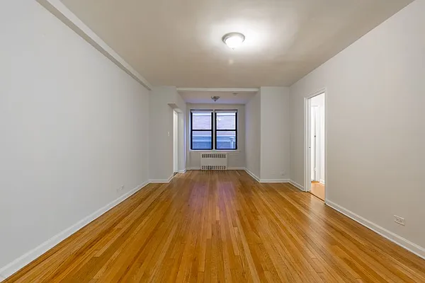 Rented by Stonehenge NYC LLC | media 18