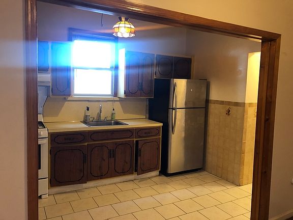 3rd image of 22-63 28th St #2F