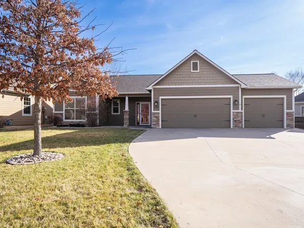 2740 Coneflower Ct, Lawrence, KS 66047