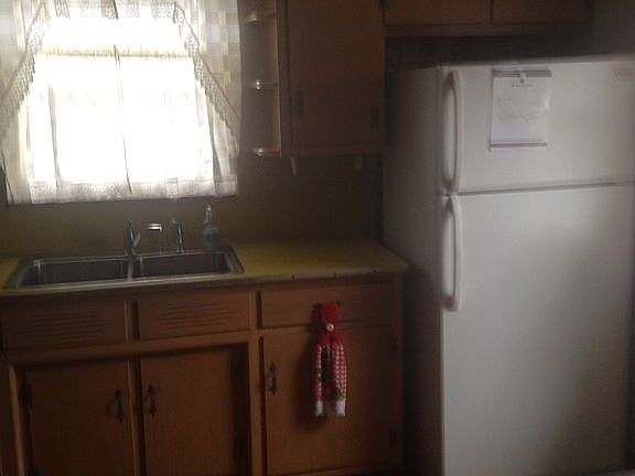 2nd image of 2120 Falls Ave