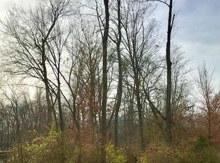 14525 Geist Ridge Dr, Fishers, IN 46040